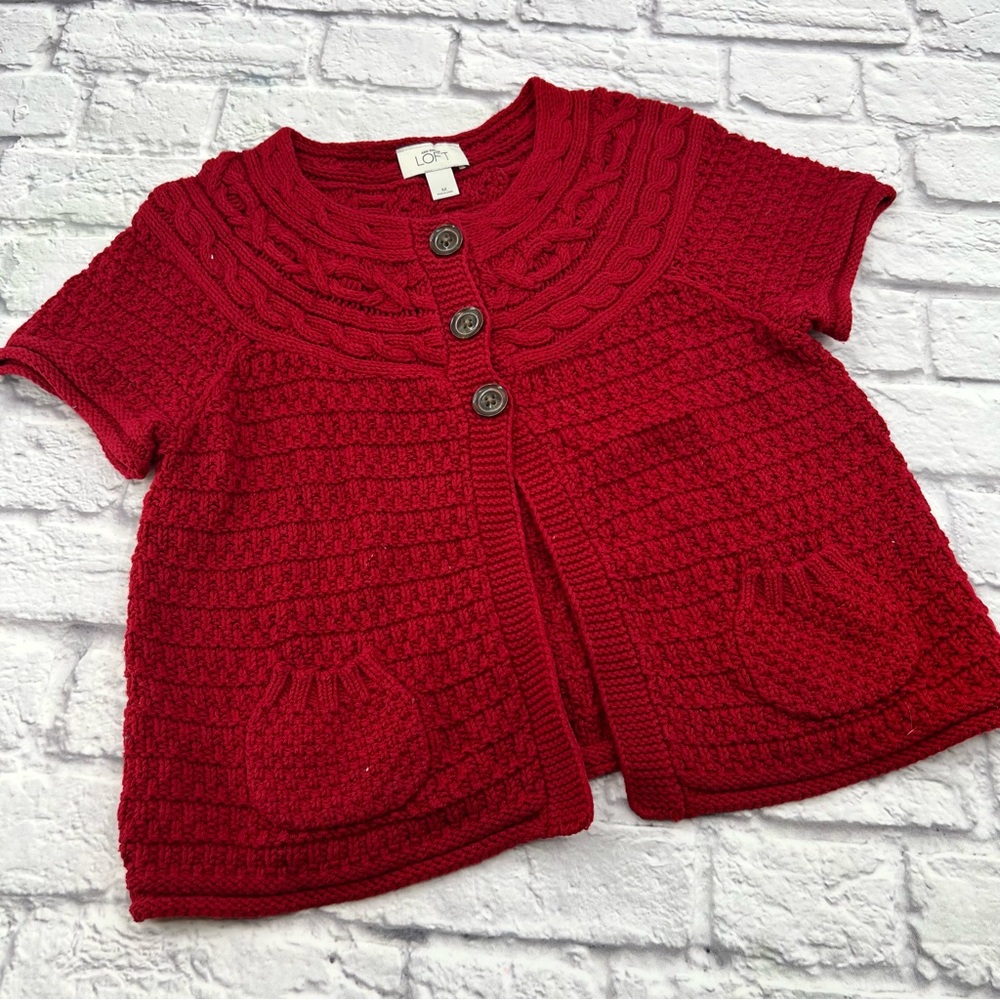 Ann Taylor LOFT Red Short Sleeve Cardigan Sweater Medium Chunky Knit Short sleev